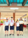 THPL2-TRAO GIẤY KHEN CHO HỌC SINH ĐẠT GIẢI CAO TRONG CUỘC THI IOE CẤP THÀNH PHỐ