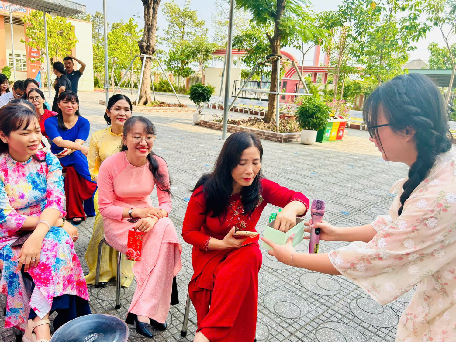 641234589 950876290835489 1501888932859813327 n